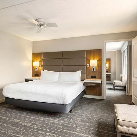 Homewood Suites By Hilton Philadelphia-City Avenue Екстериор снимка