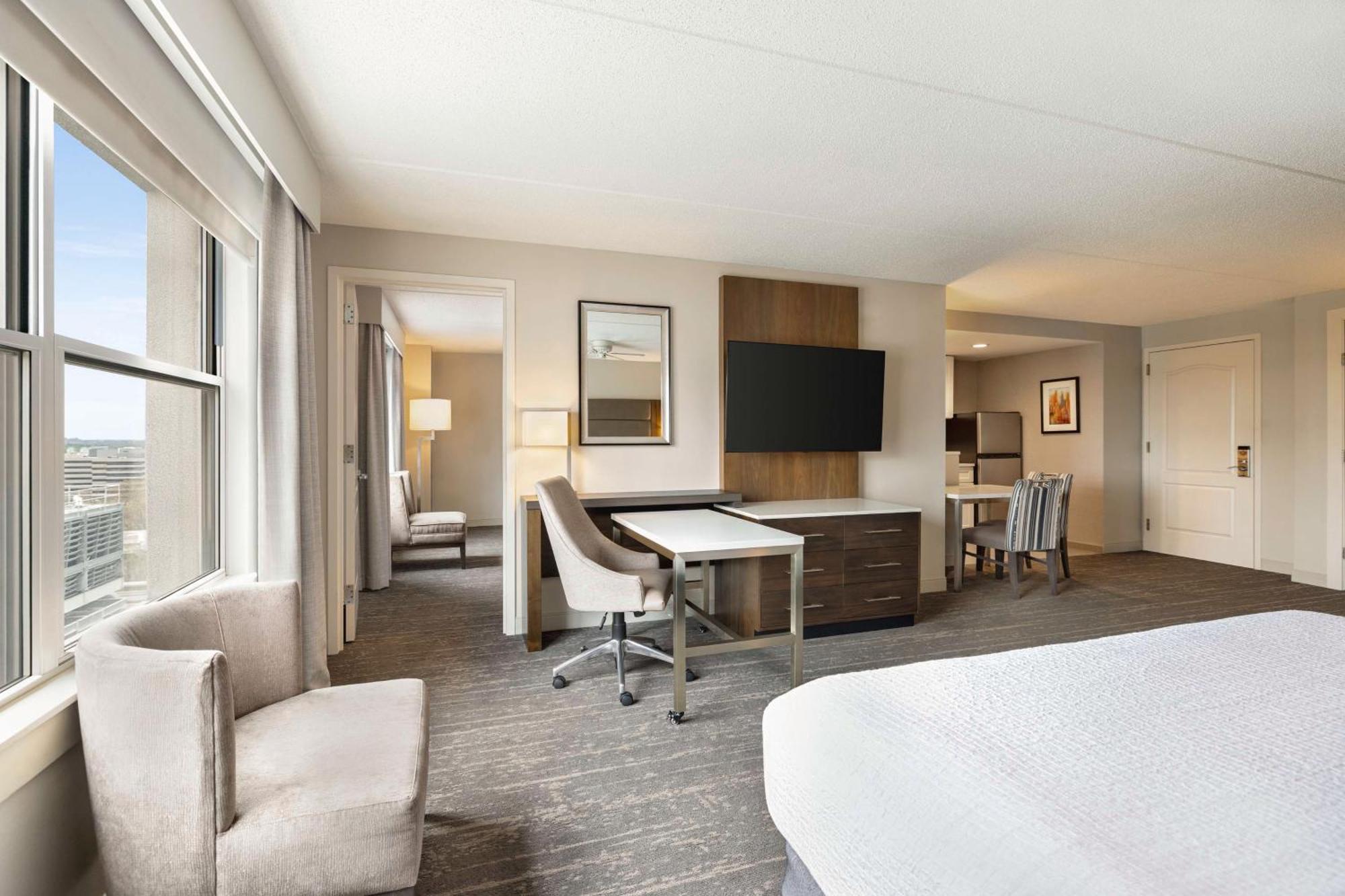 Homewood Suites By Hilton Philadelphia-City Avenue Екстериор снимка