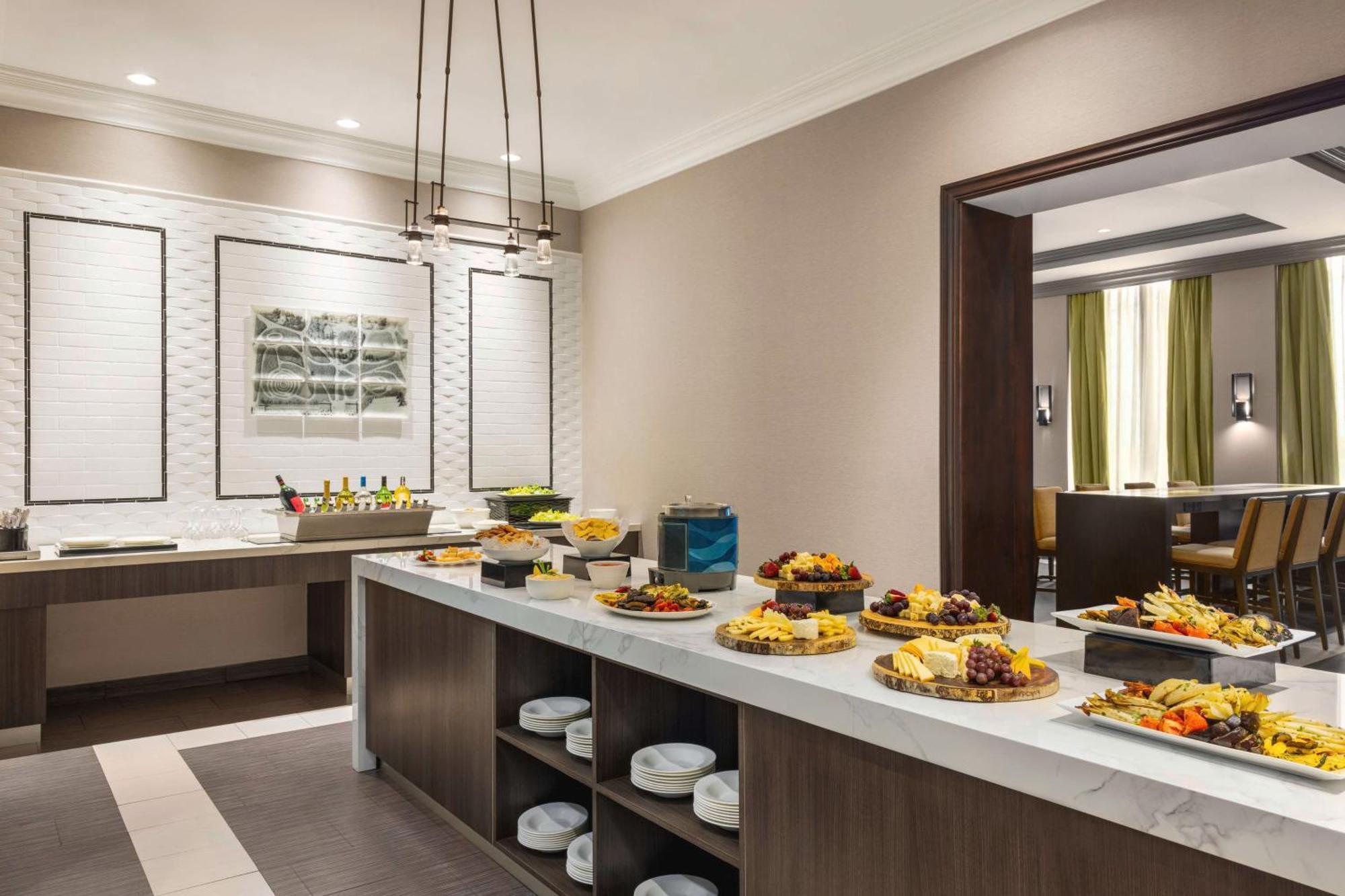 Homewood Suites By Hilton Philadelphia-City Avenue Екстериор снимка