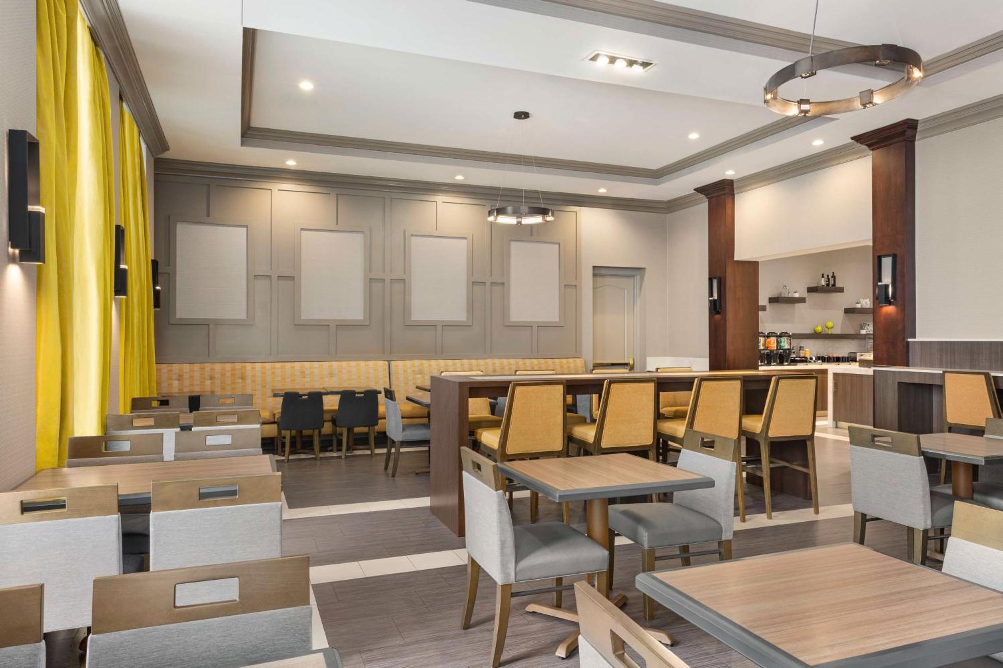 Homewood Suites By Hilton Philadelphia-City Avenue Екстериор снимка